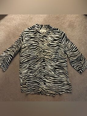 Jones New York Zebra Print Button-Up Blouse - Black & White size small